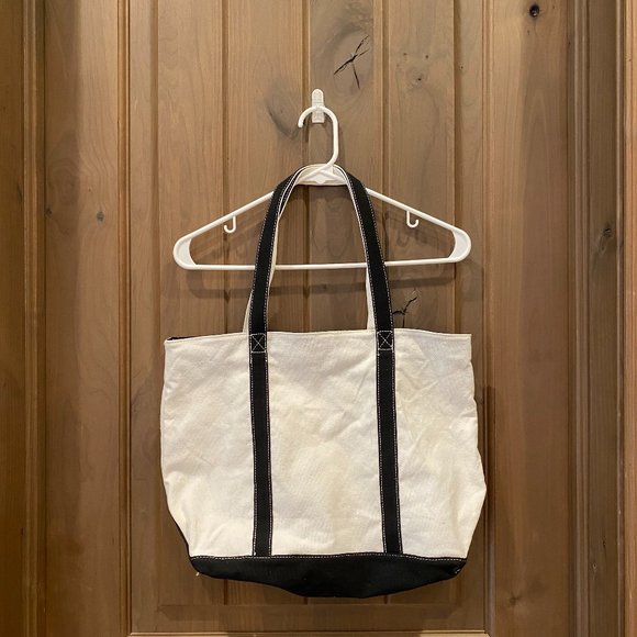 Forever 21 black and white canvas tote bag - Picture 1 of 3
